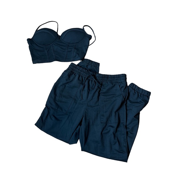 Haute Monde Other - NWOT Haute Black Zip Up Bustier Top & Pants Set